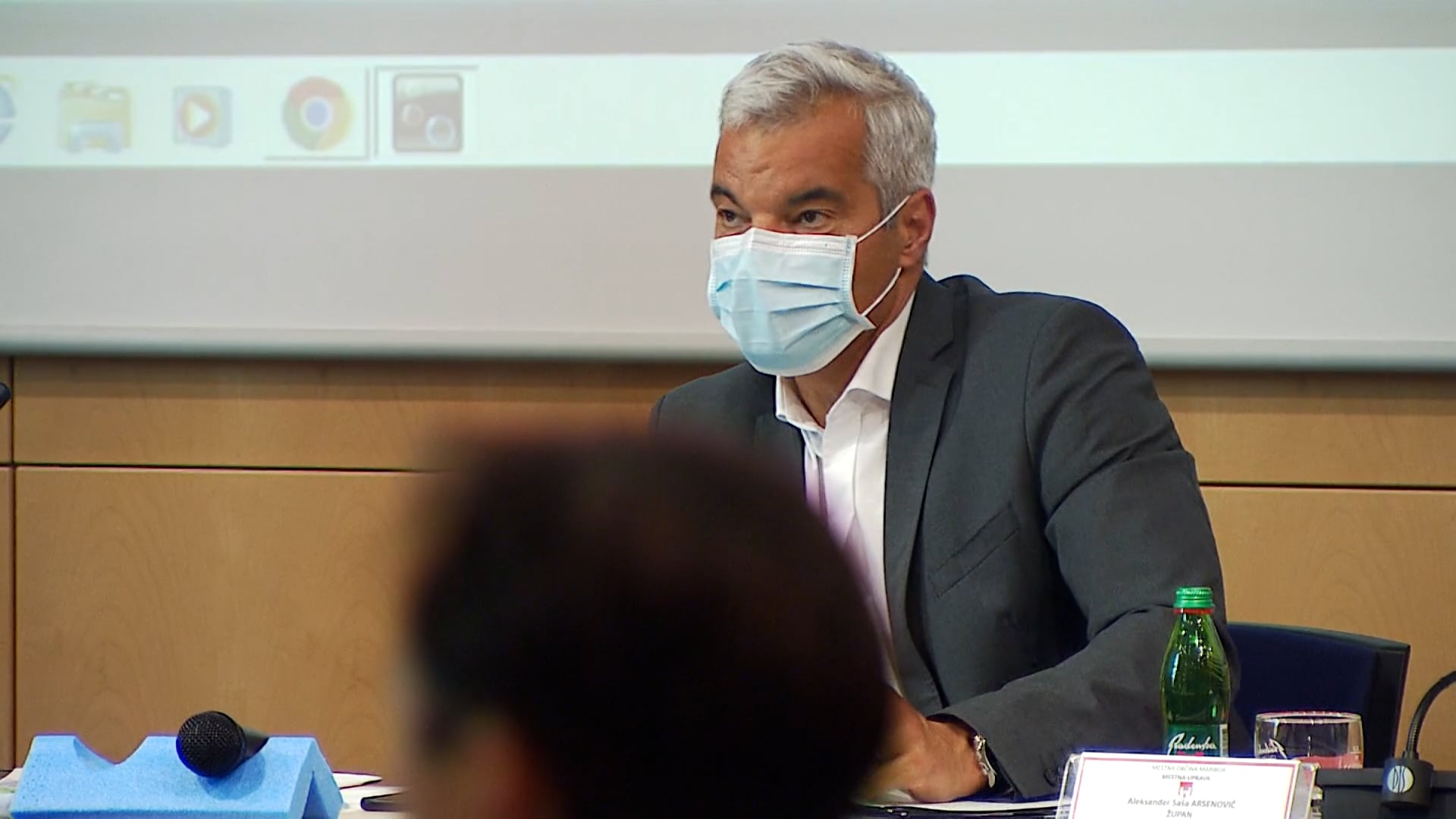 Aristokratsko vodenje sej župana Arsenoviča