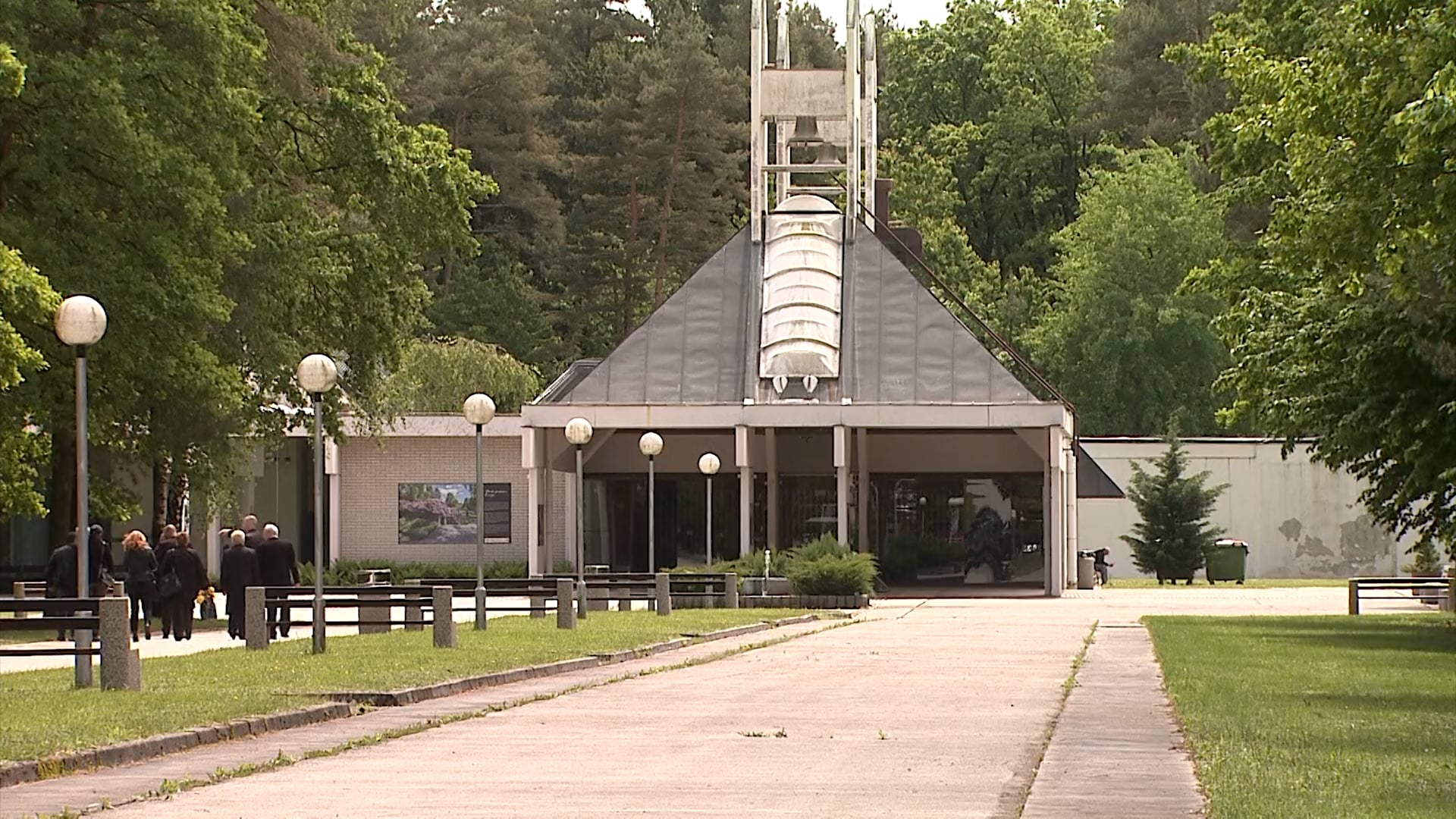 Koliko bo stala 24-urna dežurna pogrebna služba