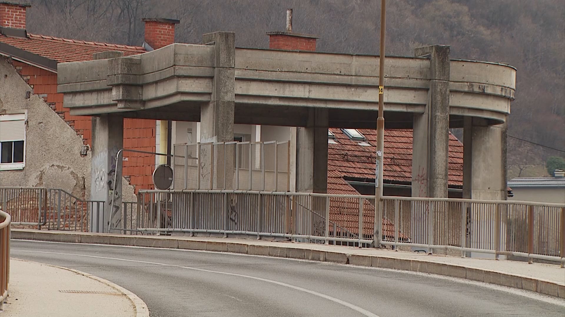 Infrastrukturna sramota Košaškega in Meljskega dola