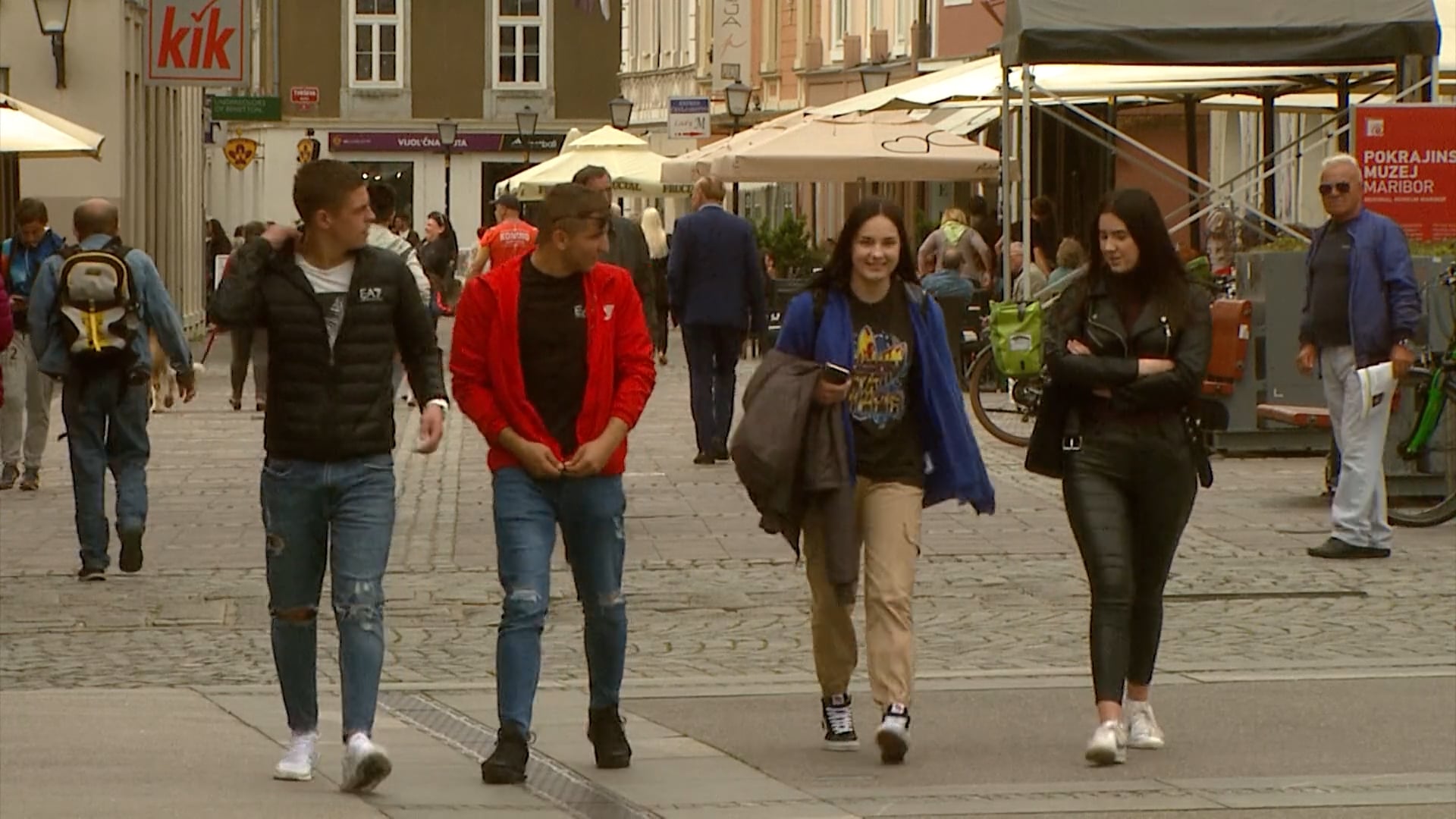 Med mladimi še vedno veliko prikrite brezposelnosti