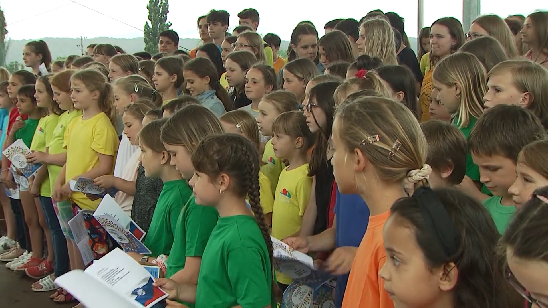 Otroci so se na Zgornji Velki pridružili Zborovskem bumu