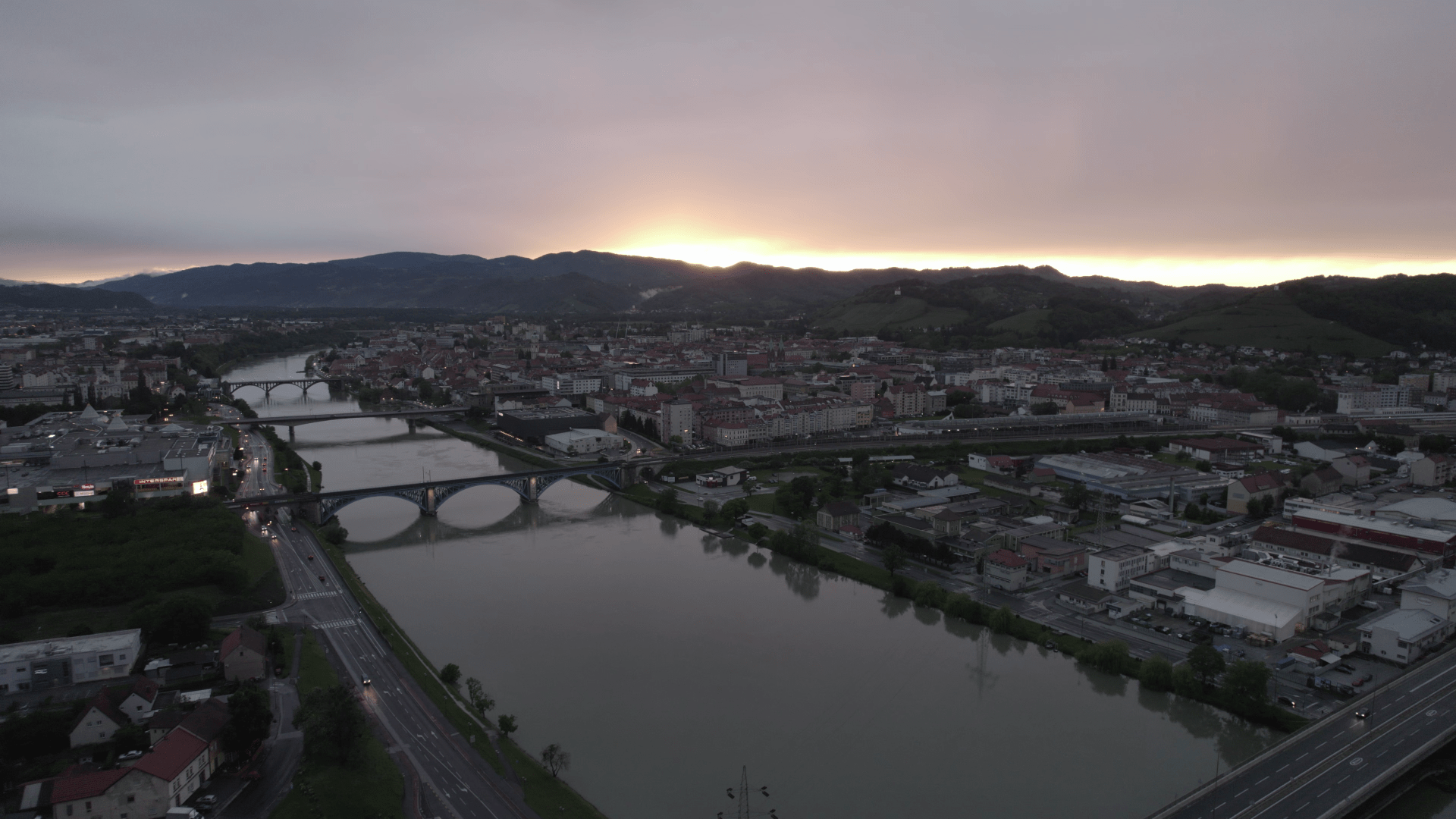 SD opozarja na anomalije v komunikaciji in poteku OPN