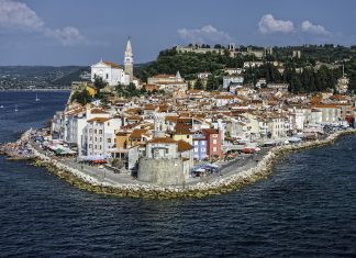 Slovenski turisti najraje prespijo v Piranu