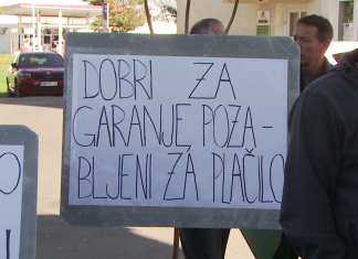 Kmetijsko ministrico Ireno Šinko pričakali protestniki