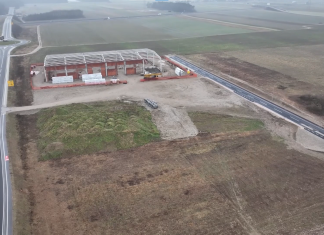 Razprodana poslovna cona čaka na širitev