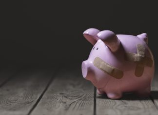Financiranje “humanitarcev” odvisno od dobre volje občin