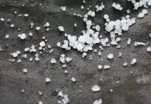 Objavljen javni razpis za izvajanje protitočne obrambe, vendar bo zagotovljenih sredstev zadostovalo le za 26 ur letenja