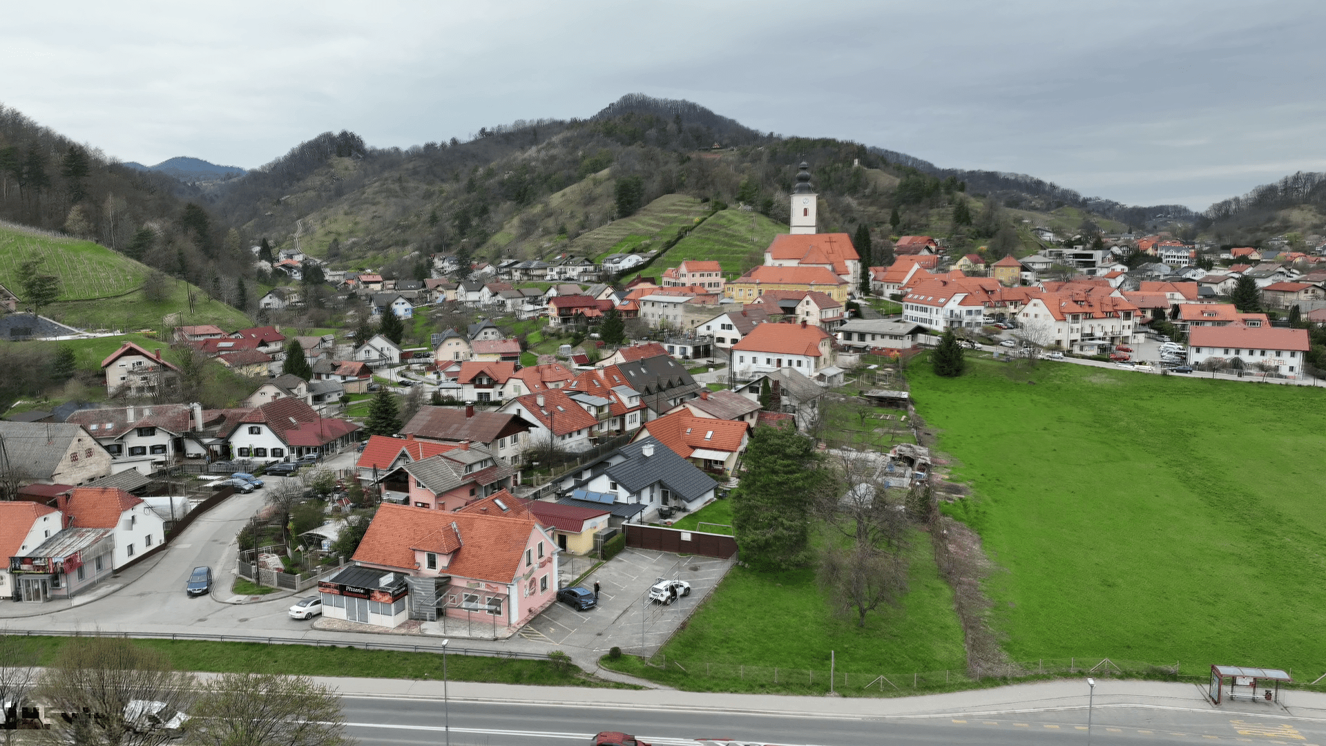 Zbor občanov v Kamnici: krajani zahtevajo odgovore od župana Arsenoviča