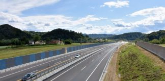Poletna zapora na štajerski avtocesti med Slovenskimi Konjicami in Dramljami