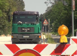 Največ denarja za cestno infrastrukturo