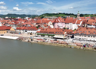 Ureditev Lenta bi naj bila končana septembra