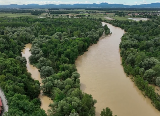 Aplikacija Poplave 2023 bo še naprej delovala do 10. oktobra.