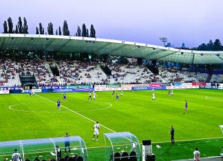 Maribor v tekmi dveh različnih polčasov premagal Radomlje