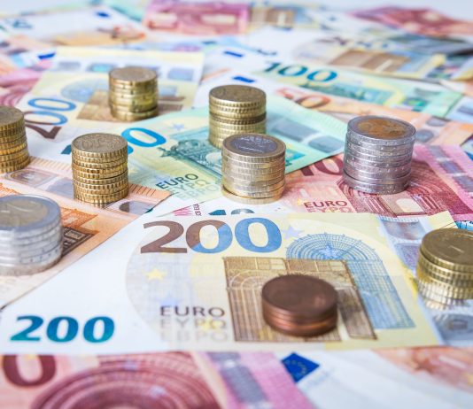 Podjetja v Podravju povečala prihodke, vendar zaostajajo za slovenskim povprečjem