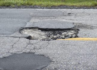 Za ceste bi namenili 150.000 evrov več kot je bilo predvideno v proračunu