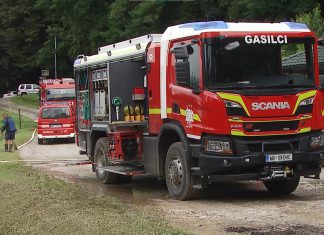 Vnovič poplavilo ob stari strugi Drave