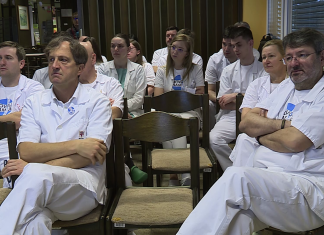 Stavka zdravnikov bo trajala do preklica