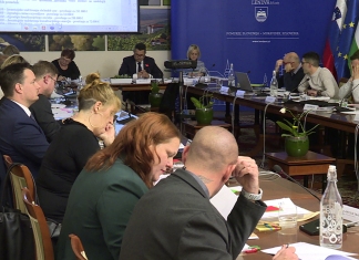 Svetniki, kljub burni razpravi, potrdili dvoletni proračun