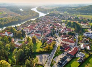 Polovico od 23,5 milijonov težkega proračuna za investicije