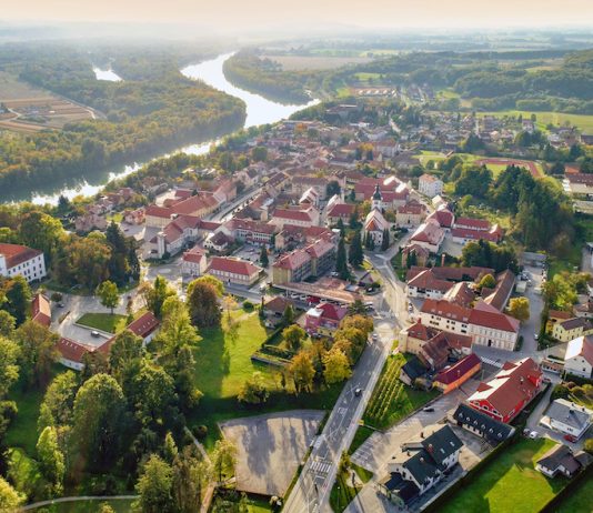 V Ormožu podpisana pogodba za novo peš infrastrukturo