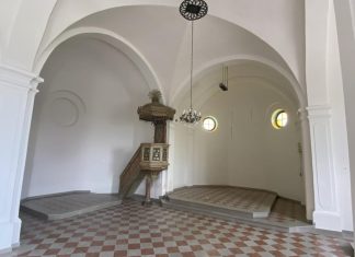 Do velike noči bodo obnovili cerkev Sv. Petra in Pavla