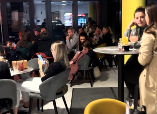 Otvoritev kavarne v večnamenski športni dvorani