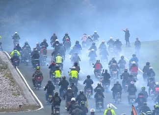 Velika obletnica SVAMZ: 25 let ljubezni do starodobnih vozil