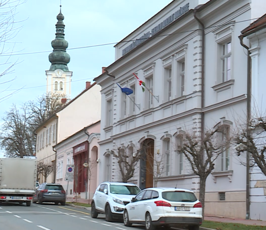 Lendava mladim omogoča brezplačne kopalne karte za poletno sezono