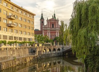 Pregled ključnih družbenih in okoljskih kazalnikov v Sloveniji