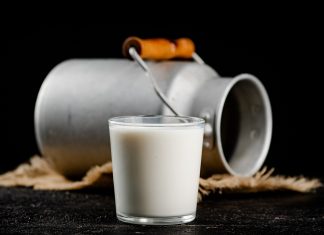 Pomembnost vsake desetinke centa pri odkupu mleka