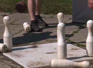 Kegljaški turnir v Bezeni povezal krajane in spodbudil druženje