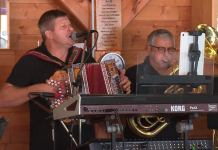 Tradicionalni sprejem za starejše pri Hiši vseh generacij