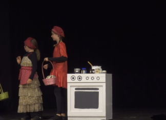 Otroška gledališka skupina »Sončece« navdušila v Šentilju