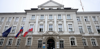 Slab odziv na kadrovske štipendije mariborske občine