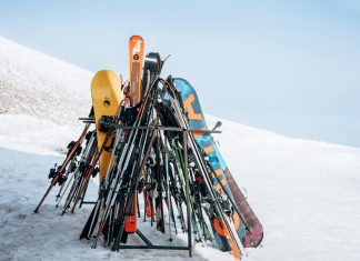 Smučarski sejem in izmenjevalnica oblačil v Rušah