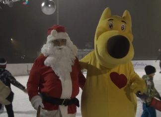 Obisk Božička in praznično dogajanje za najmlajše