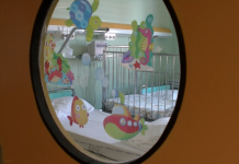 Pediatrična stroka poenotila nasvete za starše