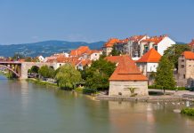Decentralizacija v praksi: Ministrstvo zapustilo Ljubljano