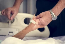 Pobuda glede posredovanja pri evtanaziji v tujini Javna obravnava o veljavnosti referenduma o pomoči pri prostovoljnem končanju življenja