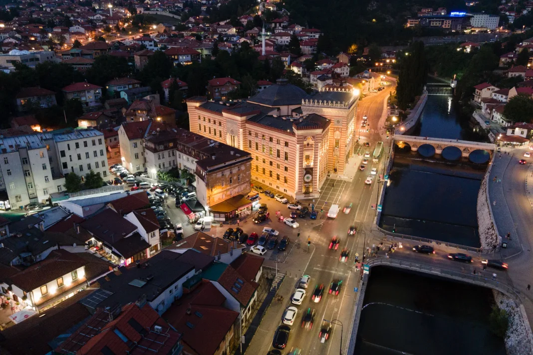 V Sarajevu začetek 30. filmskega festivala V Sarajevu začetek 30. filmskega festivala