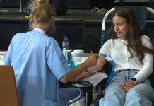 »Častim pol litra«: Med darovalci številni bruci, ki so darovali prvič